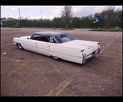 Cash for American cars.