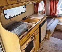 Abbey 4 berth Caravan (Read Add) - Image 5/10
