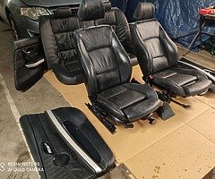 BMW 320d E90 M-sport interior - Image 6/6