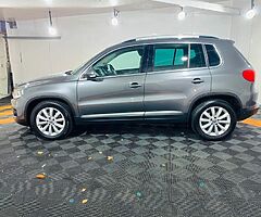 2015 Volkswagen Tiguan - Image 4/10