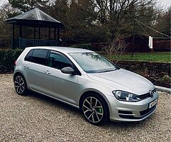 142 Volkswagen Golf