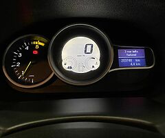 Renault Megane - Image 6/8