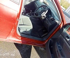 VW Jetta for breaking