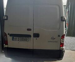 Nissan interstar 07 2.5 new time belt,cluch chit oil ,drive good 6 seats cvrt 07/2022 no tax - Image 7/10