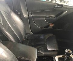 08 Passat leather interior - Image 4/4