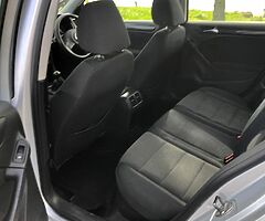 2009 Volkswagen Golf 2.0 tdi - Image 8/10