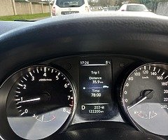 Nissan Pulsar 2015 1.2  SV CVT 4DR Automatic - Image 7/10