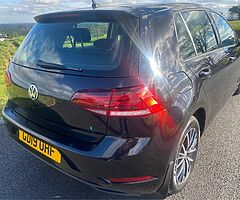 2019 Volkswagen Golf - Image 6/10