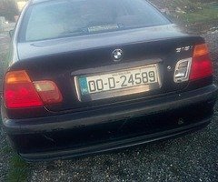 BMW318 field car