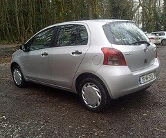 Toyota Yaris. - Image 5/8