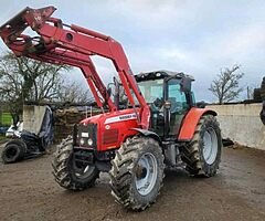 Massey Ferguson 5465