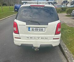 Ssangyong Rexton 4WD Business Edition 2.2MD 5DR, 2016 - Image 4/6
