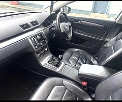 14 VW PASSAT 1.6 EXECUTIVE TOP SPEC