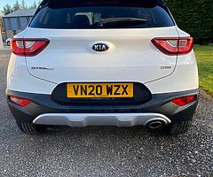 2020 Kia Stonic 3 - Image 5/10