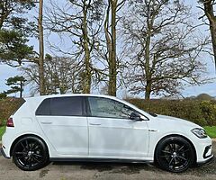 2019 Volkswagen Golf R Mk 7.5 4motion DSG - Image 5/10