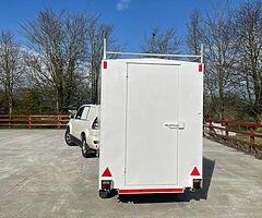 Box trailer