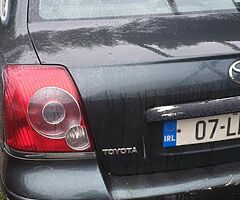 Toyota avensis 1.6 petrol for parts