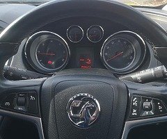 10 Insignia's, New NCT 01/23 n Taxed - Image 7/10