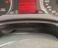 Audi A4 - Image 4/5