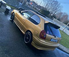 E11 corrola sunroof