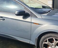 Ford mondeo for scrap/breaking