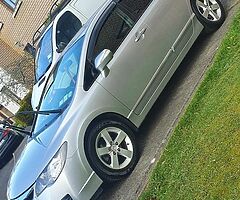 Honda Civic IMA Hybrid 2009 - Image 4/10