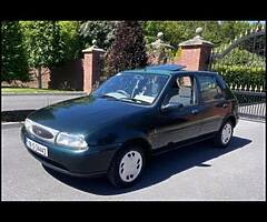 Ford Fiesta  1.6 lt petrol - Image 3/8