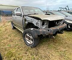 Nissan navara ONLY PARTS