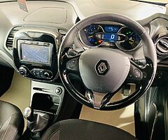 2016 Renault Captur - Image 8/10