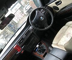 Bmw e90 arm rest spoiler m sport trim - Image 3/9