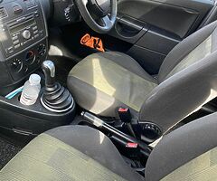 Ford Fiesta 2006 - Image 4/6