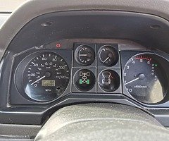 Mitsubishi Shogun - Image 8/9