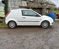 Ford fiesta 1.4 diesel van