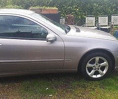 Mercedes - Image 7/8