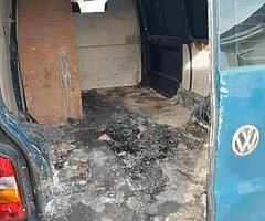 2010 VW TRANSPORTER LWB NEEDS TIDYING - Image 7/10