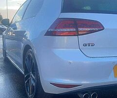 2014 Volkswagen Golf - Image 5/10