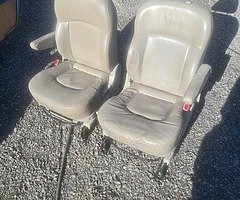 Swivel Seats for Csmper