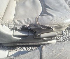 Swivel Seats for Csmper - Image 3/5