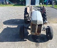 Ferguson 20 starts and drives lots of new parts put in unfinished project don't have the time