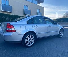 Volvo S40