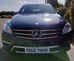 2013 Mercedes-Benz  - Image 5/10