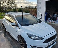 Ford focus st line