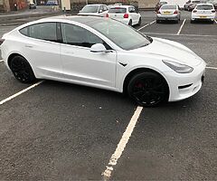 2019 Tesla Model 3 - Image 7/8