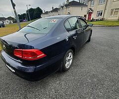 Volkaswagen Passat 1.6 Diesel Low Milage Bluemotion Tech 105PS 4DR - Image 5/9