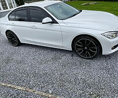 BMW 318 2012