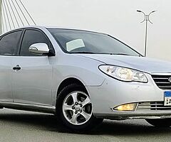 هيونداى الينترا الجمل ٢٠١١ اوتوماتيك عداد ١٣٠ الف رخصه سنه باسمى مرور القوات المسلحه - Image 5/10