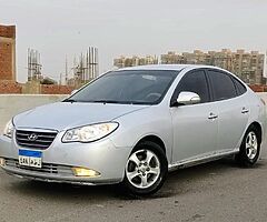 هيونداى الينترا الجمل ٢٠١١ اوتوماتيك عداد ١٣٠ الف رخصه سنه باسمى مرور القوات المسلحه - Image 6/10