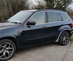 BMW X5 5 seater CREWCAB