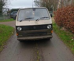 VW CARAVELLE GL 1990