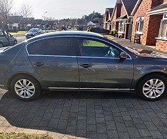 Volkswagen Passat - Image 4/10
